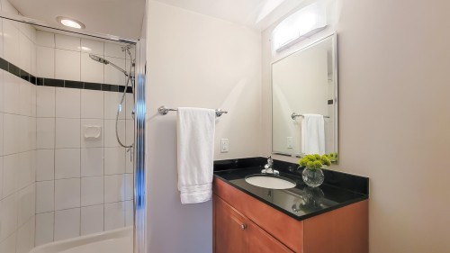 3167 Laurel Street, Vancouver, BC 