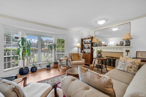 9220 Laka Drive, Richmond, BC 