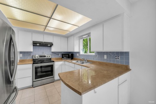 9220 Laka Drive, Richmond, BC 