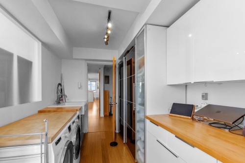 1850 Comox Street, Vancouver, BC 