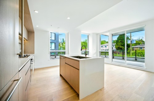 315-5212 Cambie Street, Vancouver, BC 