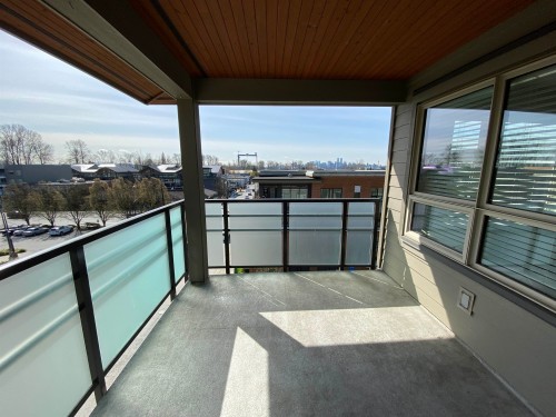 509-1679 Lloyd Avenue  North Vancouver, BC V7P 0A9