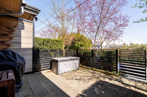 5518 Oak Street, Vancouver, BC 