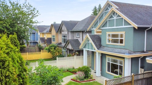 9073 No. 1 Road  Richmond, BC V7E 1R6