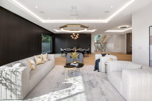 449 Hillcrest Street, West Vancouver, BC 