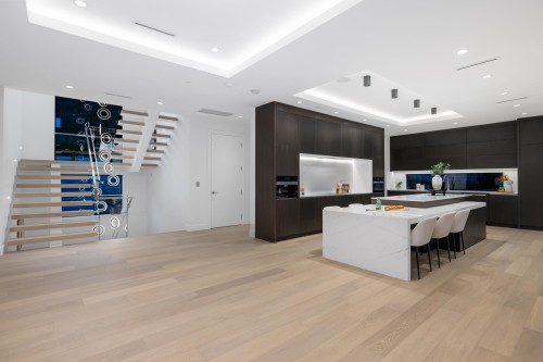 449 Hillcrest Street, West Vancouver, BC 