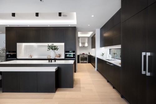 449 Hillcrest Street, West Vancouver, BC 