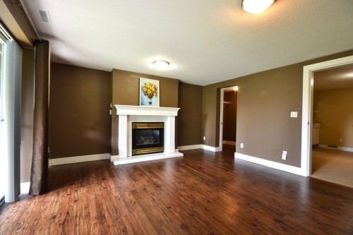 15 Parkwood Place, Port Moody, BC 