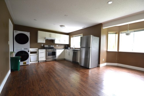 15 Parkwood Place, Port Moody, BC 