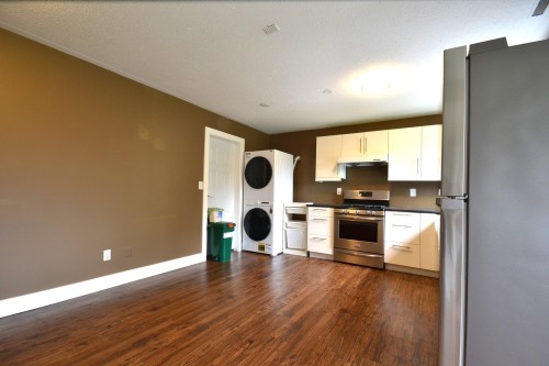 15 Parkwood Place, Port Moody, BC 