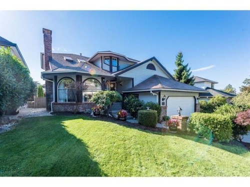 15 Parkwood Place, Port Moody, BC 