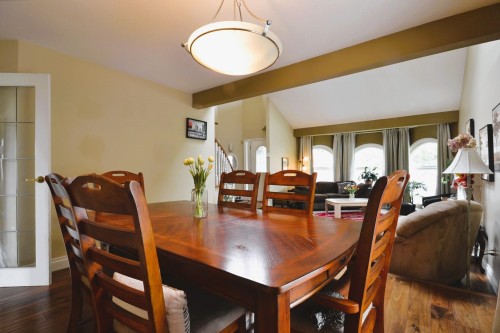 15 Parkwood Place, Port Moody, BC 