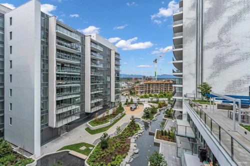 815-8611 Hazelbridge Way, Richmond, BC 