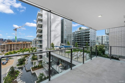 815-8611 Hazelbridge Way, Richmond, BC 