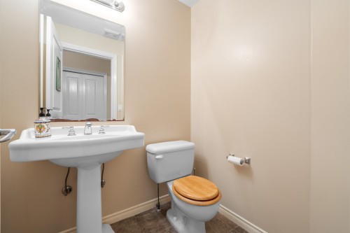 3305 Chartwell Grn, Coquitlam, BC 