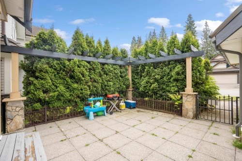 3305 Chartwell Grn, Coquitlam, BC 