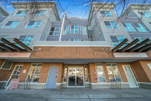 PH23-760 Kingsway  Vancouver, BC V5V 3C1