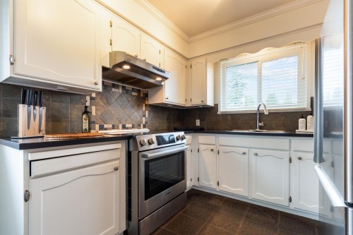 9160 Walford Street, Richmond, BC 