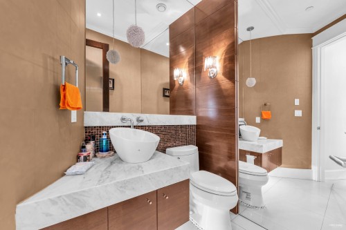 6562 Fremlin Street, Vancouver, BC 
