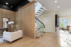 9361 Wedgemount Plateau Drive  Whistler, BC V8E 1M1