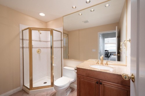 1273 Eldon Road, North Vancouver, BC 