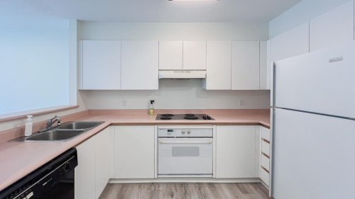 231-8620 Jones Road, Richmond, BC 