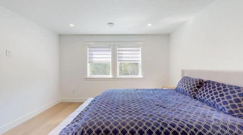 1102 Largo Road, Roberts Creek, BC 