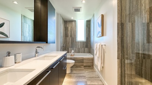 4702-567 Clarke Road, Coquitlam, BC 