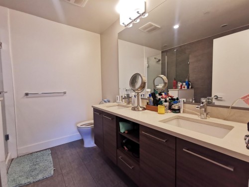 607-8580 River District Crossing, Vancouver, BC 