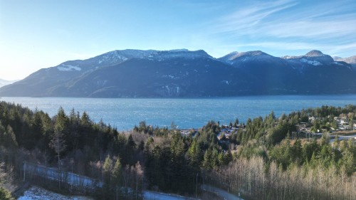 1121 Copper Drive, Squamish, BC 