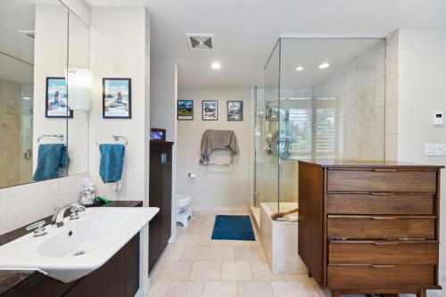 Th12-1233 Cordova Street W, Vancouver, BC 