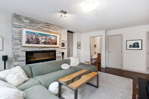 Th12-1233 Cordova Street W, Vancouver, BC 