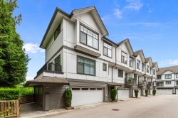 6-5108 Claude Avenue  Burnaby, BC V5E 0C1