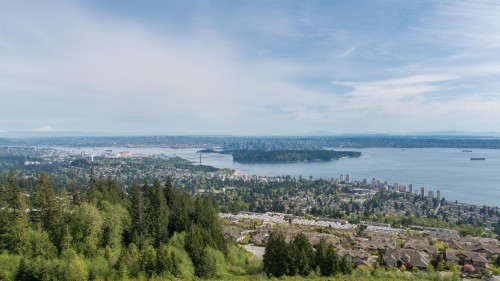 2345 Kadlec Court, West Vancouver, BC 