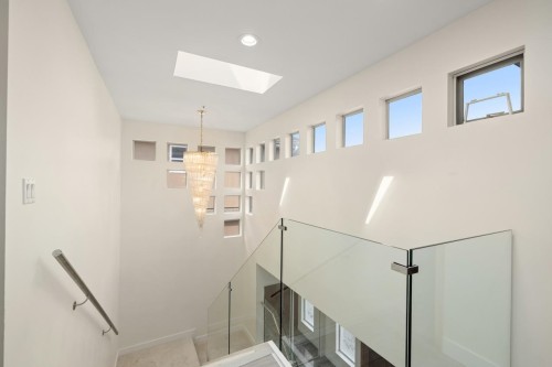 6823 Killarney Street, Vancouver, BC 