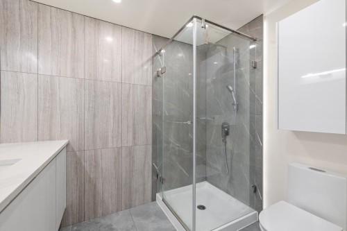 6823 Killarney Street, Vancouver, BC 