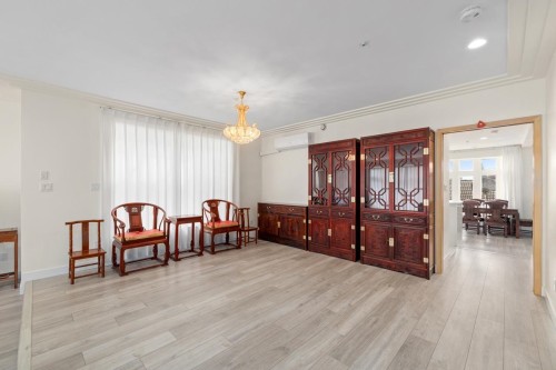 6823 Killarney Street, Vancouver, BC 