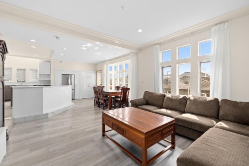 6823 Killarney Street, Vancouver, BC 