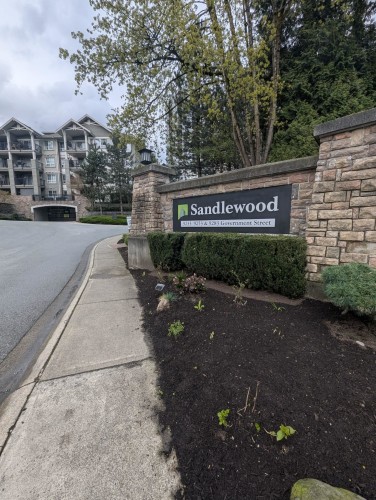 106-9233 Government Street, Burnaby, BC 