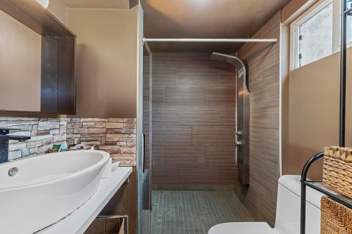 4867 Chatham Street, Vancouver, BC 