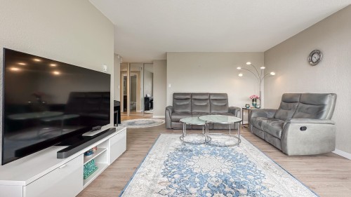 605-555 13Th Street, West Vancouver, BC 