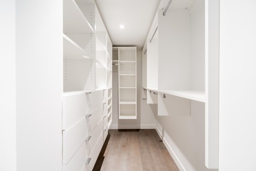 1910-1111 Richards Street, Vancouver, BC 