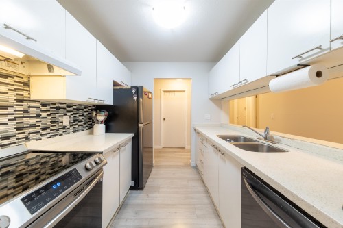 136-7651 Minoru Boulevard, Richmond, BC 