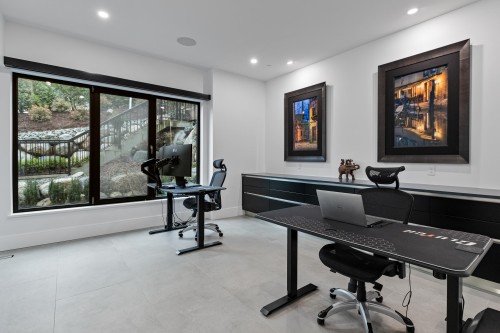 184 Kinsey Drive, Port Moody, BC 