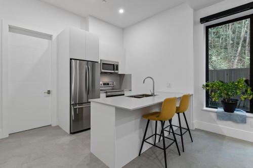 184 Kinsey Drive, Port Moody, BC 