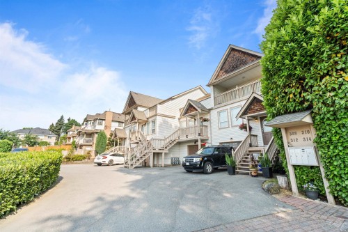 316 Laval Square, Coquitlam, BC 