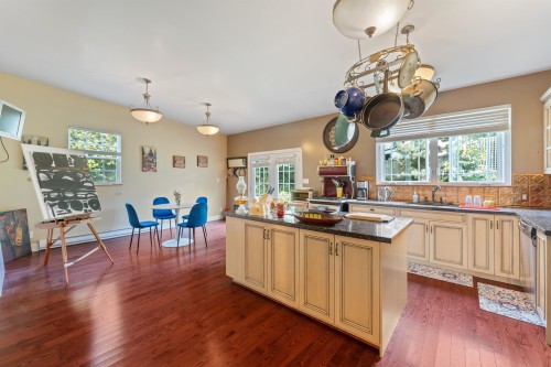 316 Laval Square, Coquitlam, BC 