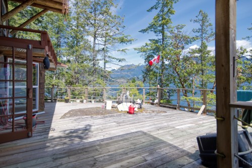 Block 1 Jervis Inlet Beach, Egmont, BC 