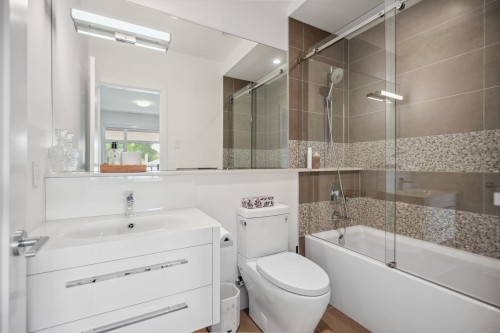 18-9055 Dayton Avenue, Richmond, BC 