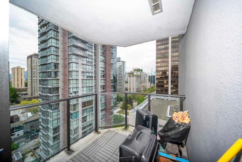1604-811 Helmcken Street, Vancouver, BC 